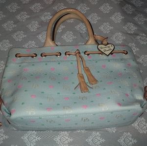 Dooney & bourke
